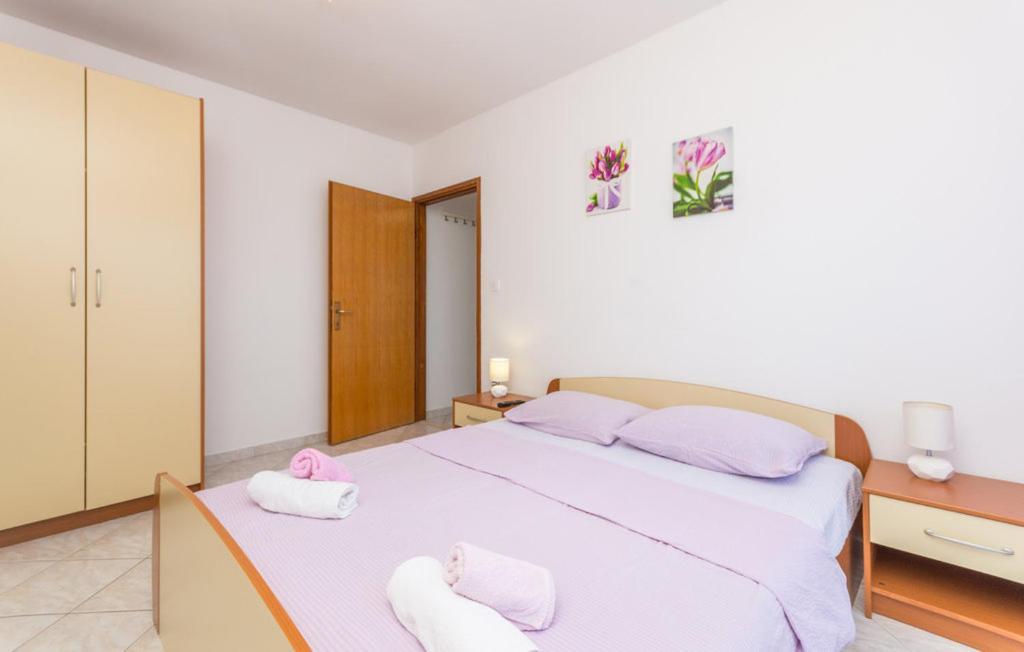 Apartments Mikulic Biograd Na Moru Exterior photo